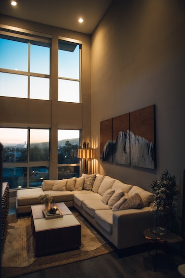 Warm living room venue